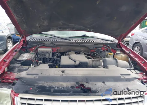 2004 Ford Expedition Eddie Bauer z USA, uszkodzony, nr VIN 1FMPU18L14LA33354